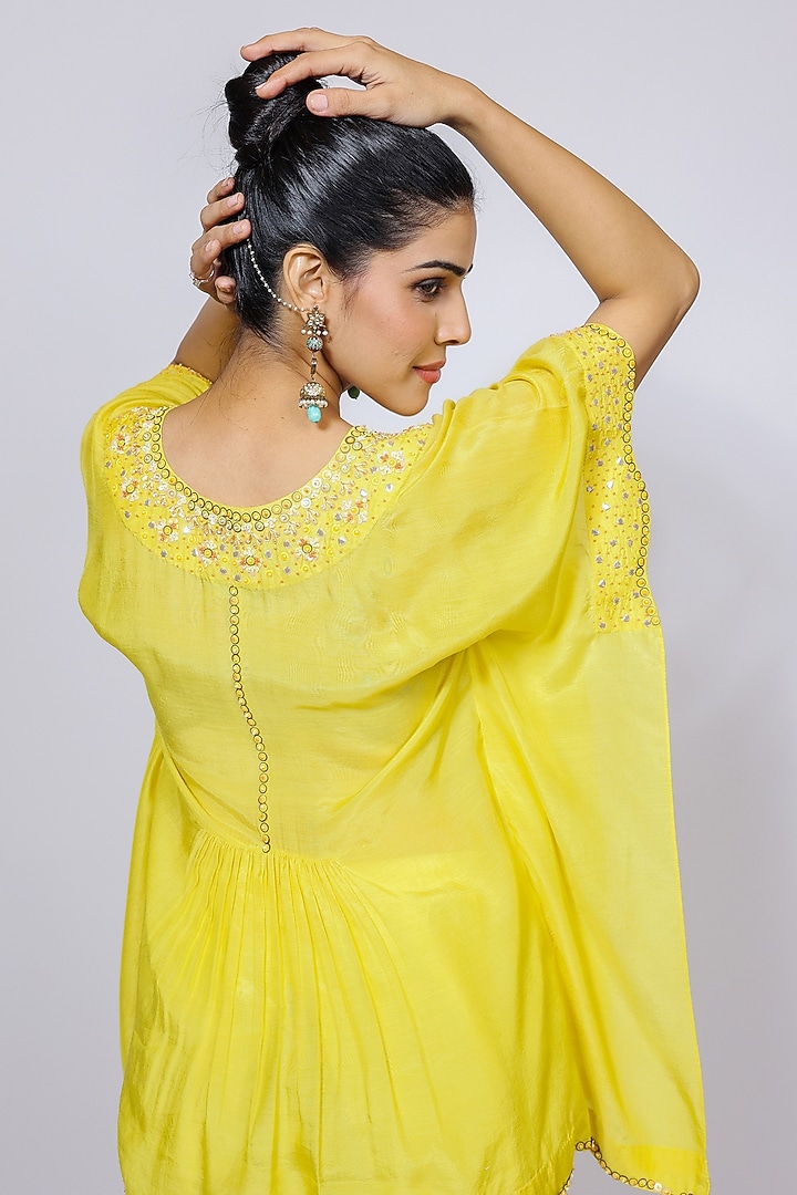 Yellow Muslin Silk Zardosi Work Kurta Set by Brahmand By Vertika Kalra at Pernia's Pop Up Shop