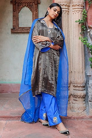 Black Zari Tissue Zardosi Embroidered Kurta Set by Brahmand By Vertika Kalra