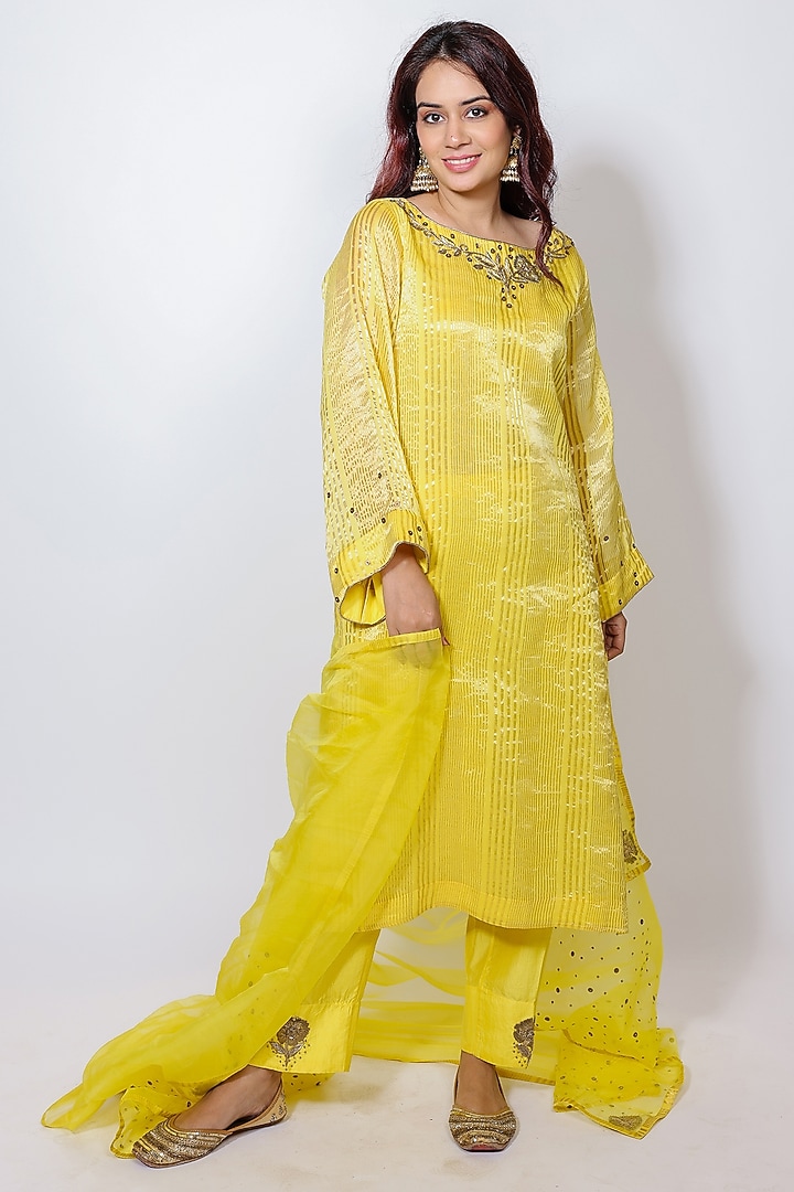 Yellow Zari Tissue Zardosi Embroidered Kurta Set by Brahmand By Vertika Kalra at Pernia's Pop Up Shop