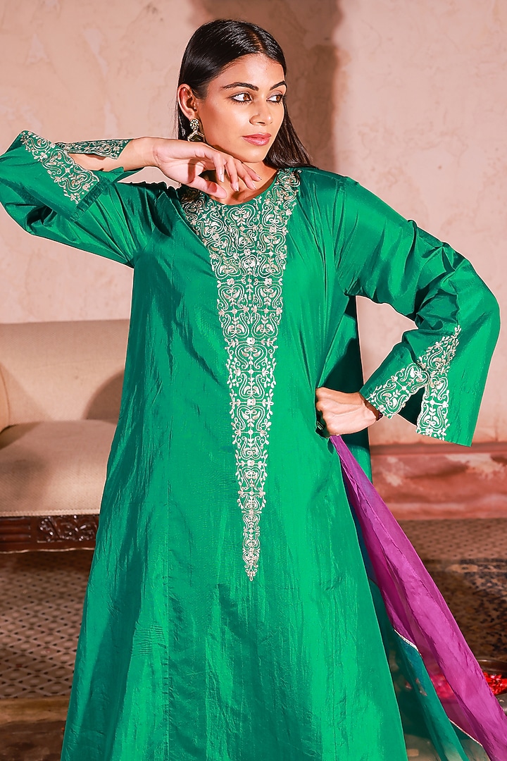 Green Pure Silk Embroidered Kalidar Kurta Set by Brahmand By Vertika Kalra at Pernia's Pop Up Shop
