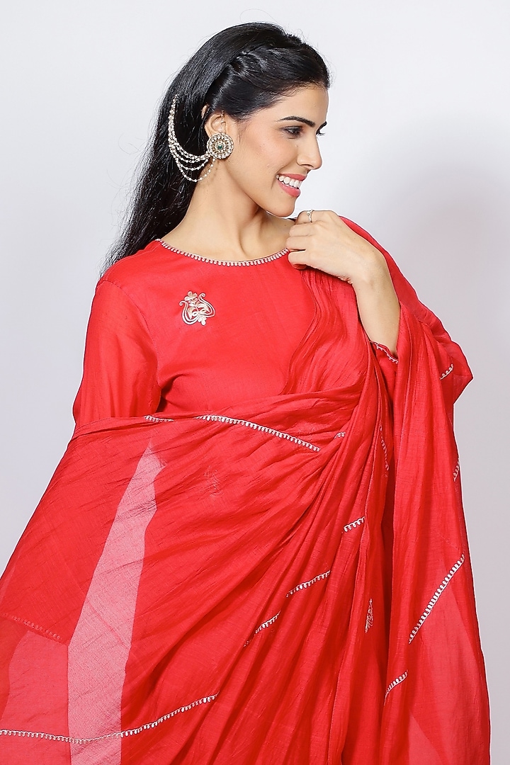Red Mul Cotton Sharara Set by Brahmand By Vertika Kalra at Pernia's Pop Up Shop