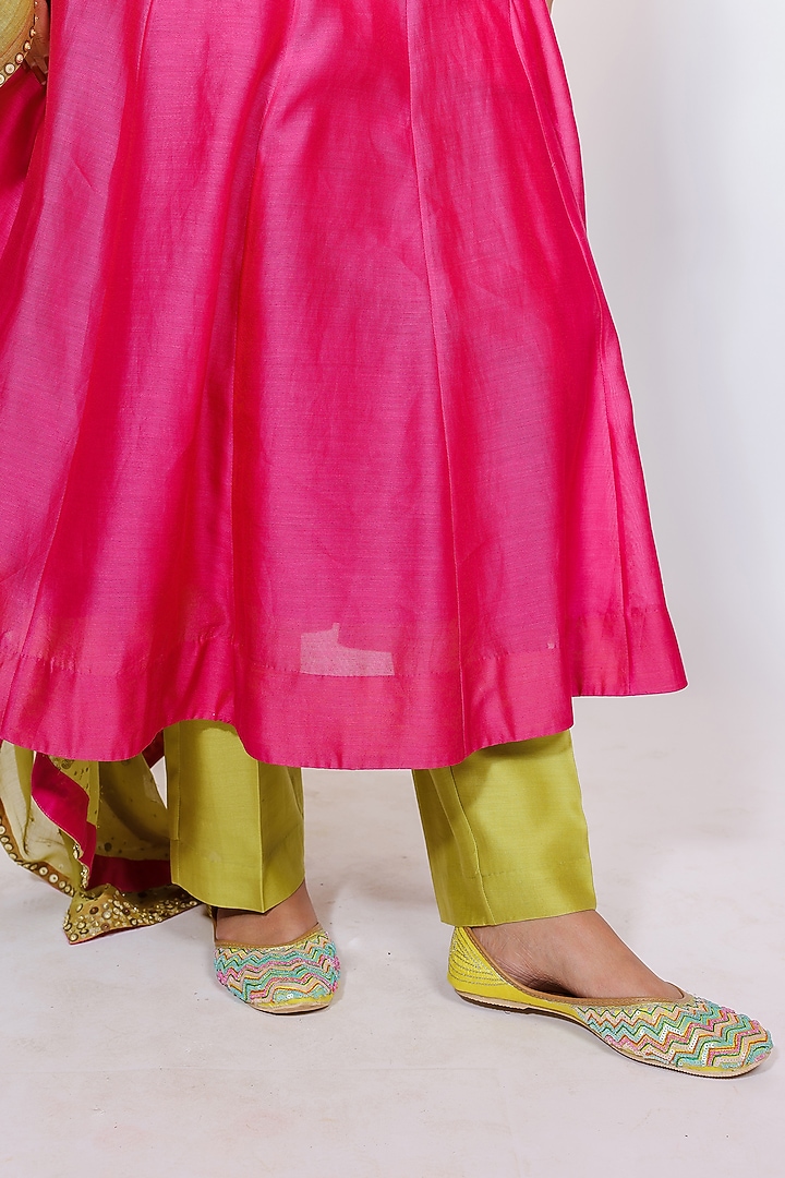 Gulkand Pink Chanderi Anarkali Set by Brahmand By Vertika Kalra at Pernia's Pop Up Shop