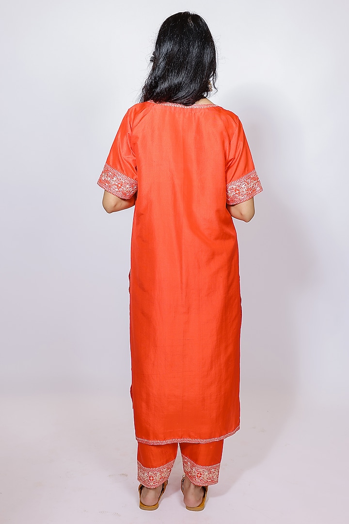 Red Silk Pitta Kasab Embellished Kurta Set by Brahmand By Vertika Kalra at Pernia's Pop Up Shop