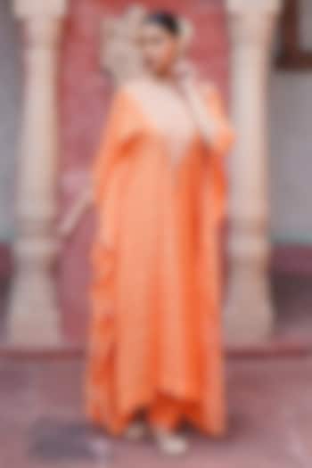 Peach Muslin Silk Pitta Kasab Embroidered Kaftan Set by Brahmand By Vertika Kalra at Pernia's Pop Up Shop