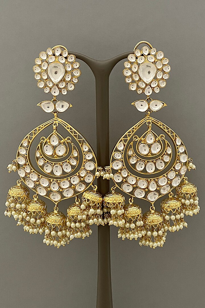 Gold Finish Kundan Earring by Bauble Bazaar