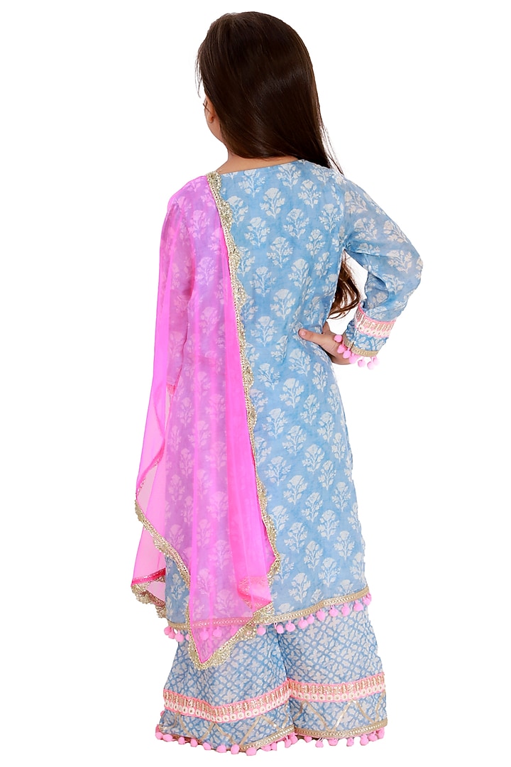Blue Embroidered Kurta Set For Girls by Bloomers by Amrita M at Pernia's Pop Up Shop