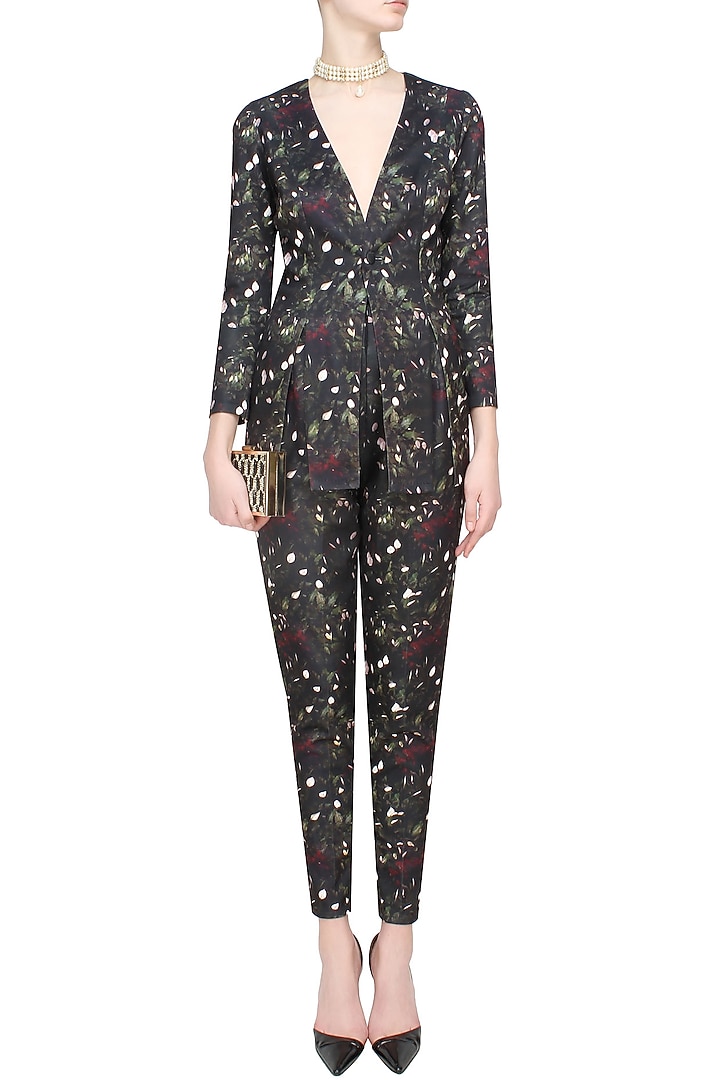 Bhaavya Bhatnagar presents Black, bottle green, white and wine kiem printed sheer back slashed blazer and pants set available only at Pernia's Pop Up Shop.