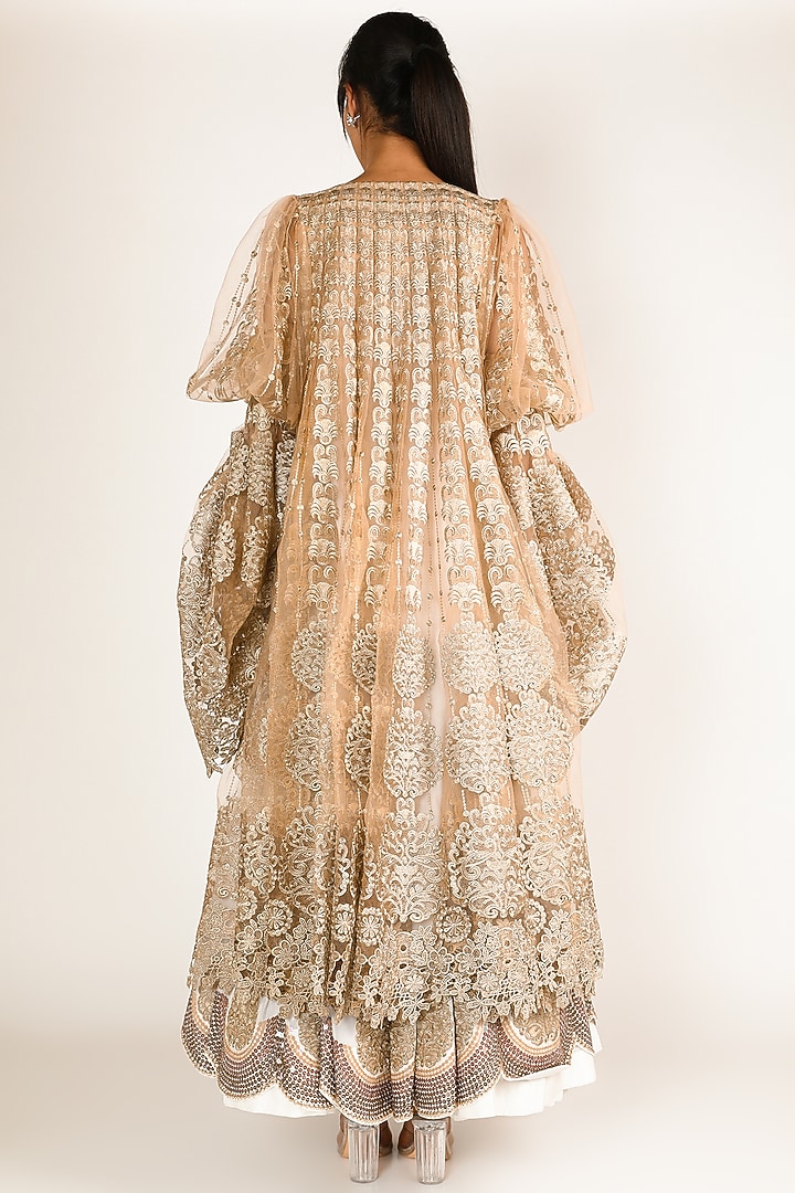 Golden Embroidered Kurta Set by Abha Choudhary at Pernia's Pop Up Shop