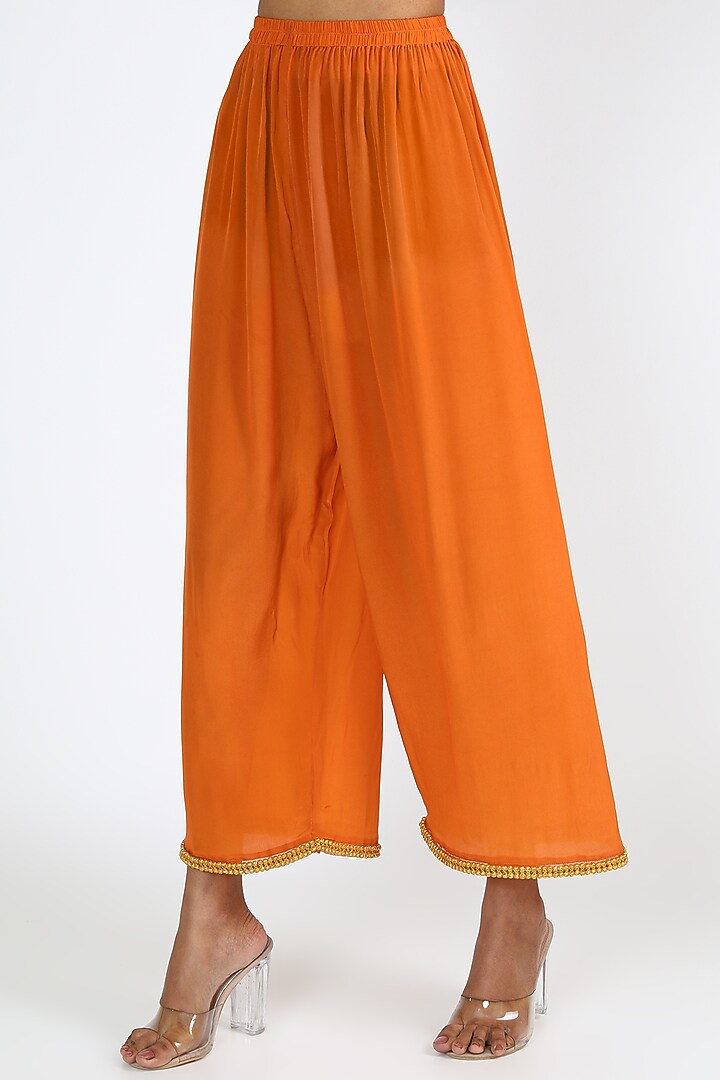 Orange Embroidered Kurta Set by Abha Choudhary at Pernia's Pop Up Shop