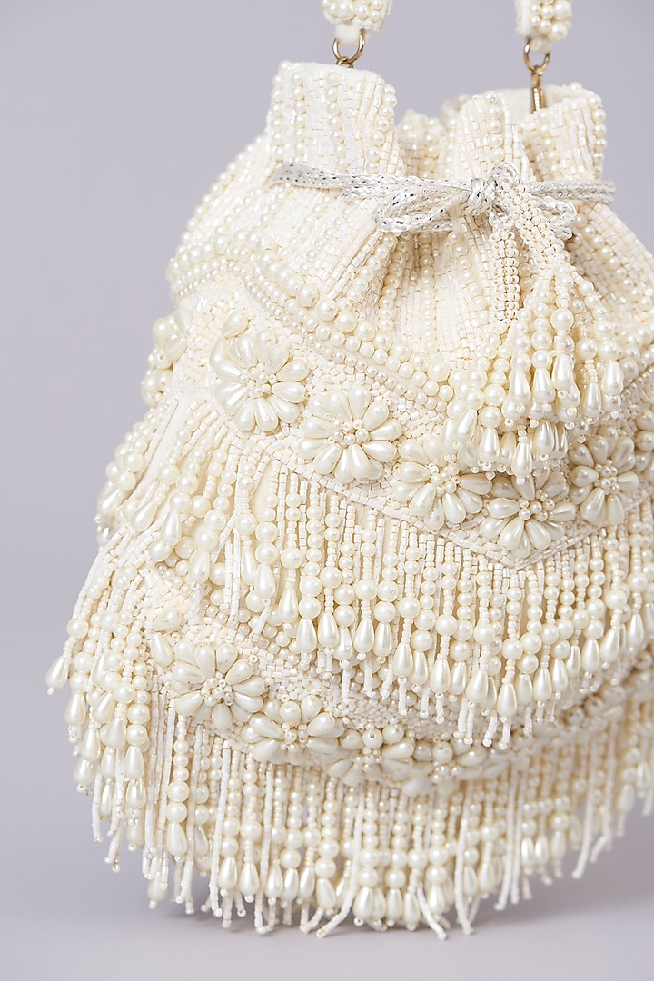 White Velvet Embellished Potli by BEAU MONDE at Pernia's Pop Up Shop