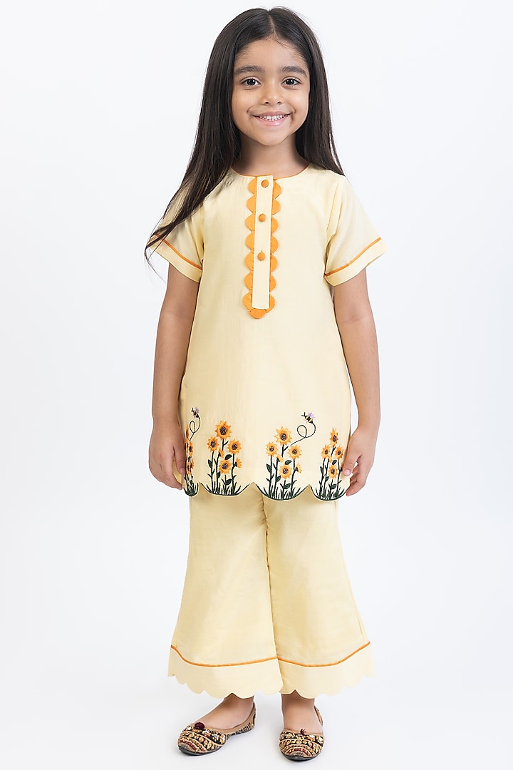 Yellow Cotton Silk Hand Embroidered Kurta Set For Girls by Be Bonnie