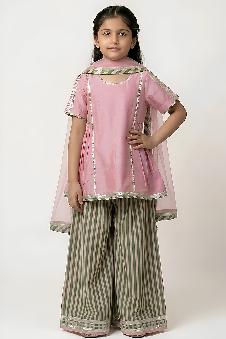 Pink Cotton Silk Gota Work Kurta Set For Girls by Be Bonnie at Pernia's Pop Up Shop