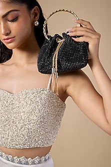 product-color-Black