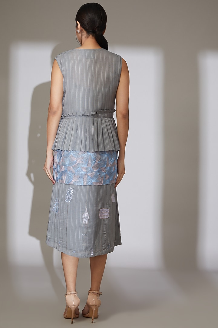 Grey Embroidered Overlay Top by Beejoliyo at Pernia's Pop Up Shop