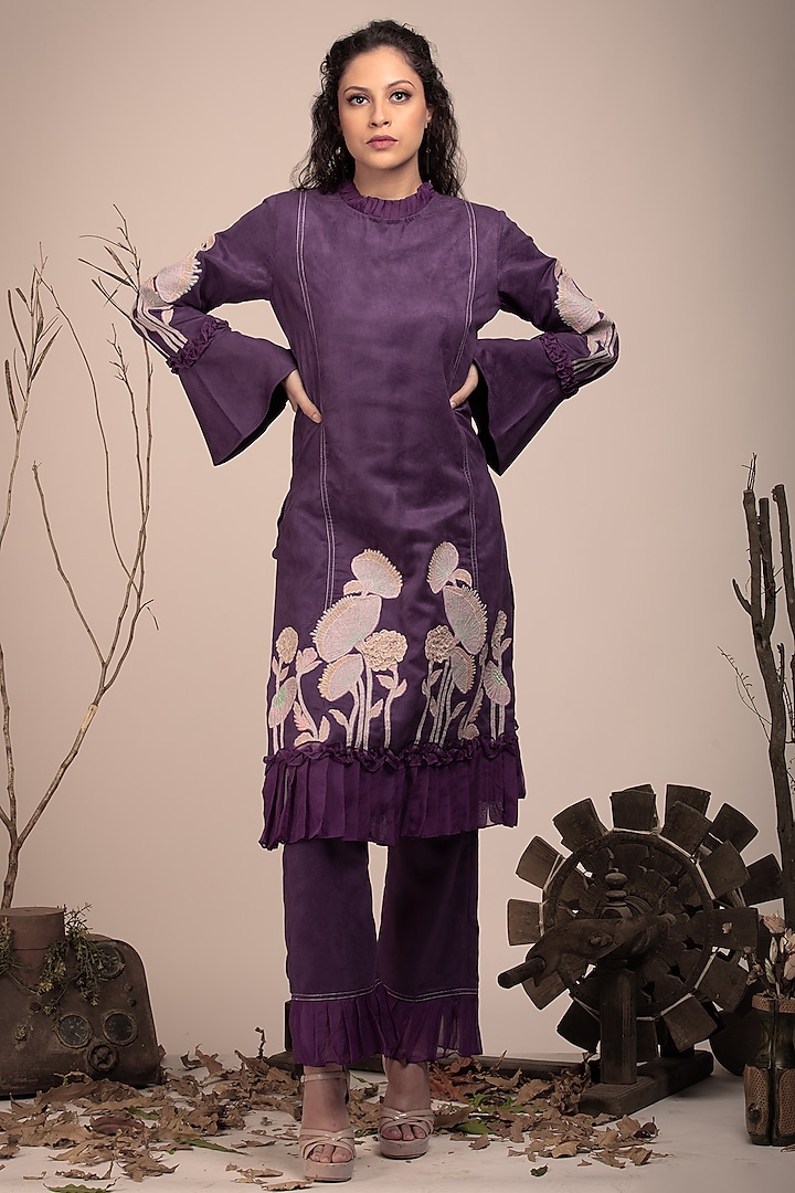 Purple Suede Embroidered Kurta Set by Beejoliyo at Pernia's Pop Up Shop