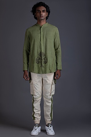 Off-White Color-Blocked Cargo Pants by Beejoliyo Men