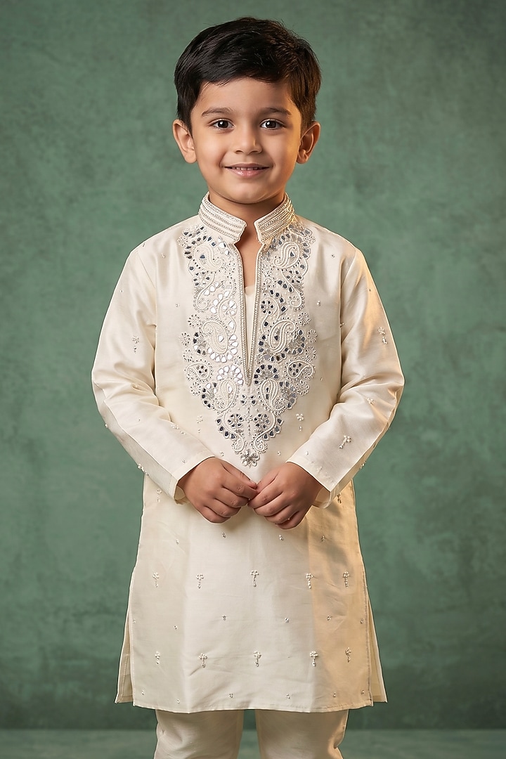 Ivory Pattu Silk Thread Embroidered Kurta Set For Boys by Abees Kids at Pernia's Pop Up Shop