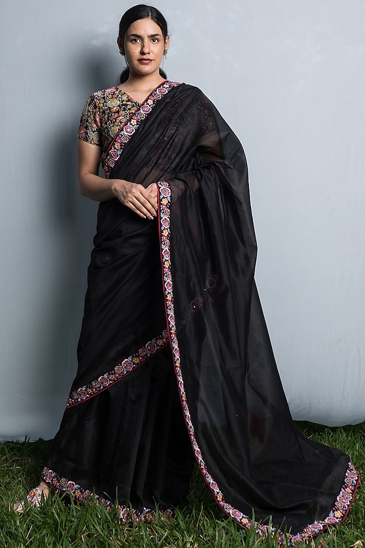 Black Embroidered Saree Set by Beige