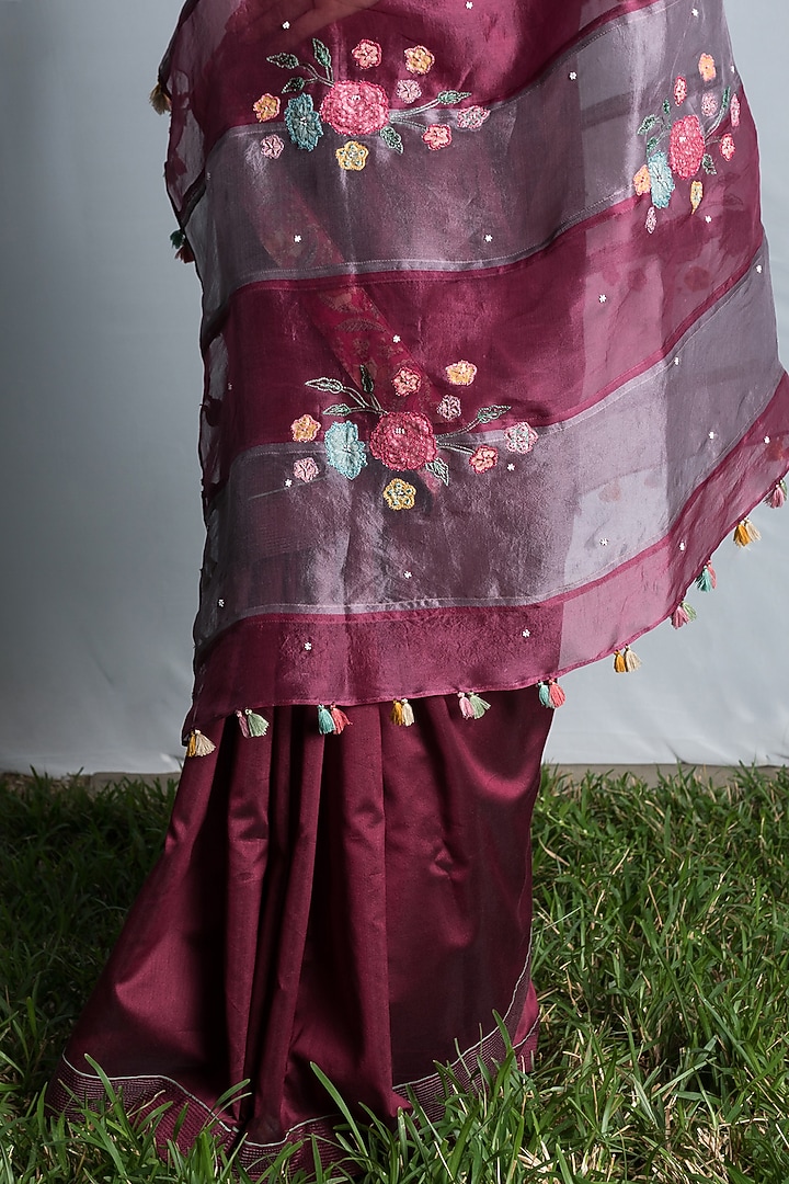 Wine Silk Organza & Chanderi Silk Applique Embroidered Party Wear Saree Set by Beige at Pernia's Pop Up Shop