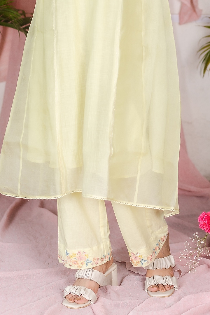 Yellow Embroidered Kurta Set by Beige at Pernia's Pop Up Shop