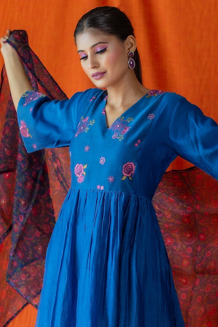 Blue Embroidered Gathered Kurta Set by Beige at Pernia's Pop Up Shop