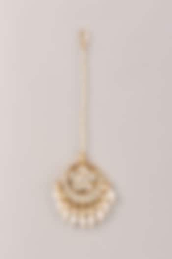Gold Finish Kundan Polki & Crescent Motif Maangtikka by Belsi'S Jewellery at Pernia's Pop Up Shop