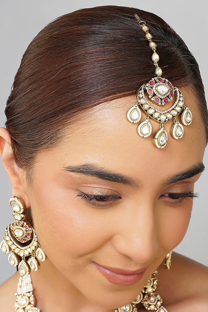 Gold Finish Kundan Polki Necklace Set by Beryachi at Pernia's Pop Up Shop