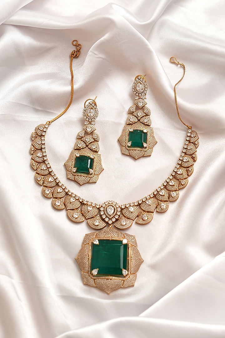 Gold Finish Kundan Polki & Green Stone Necklace Set by Beryachi at Pernia's Pop Up Shop