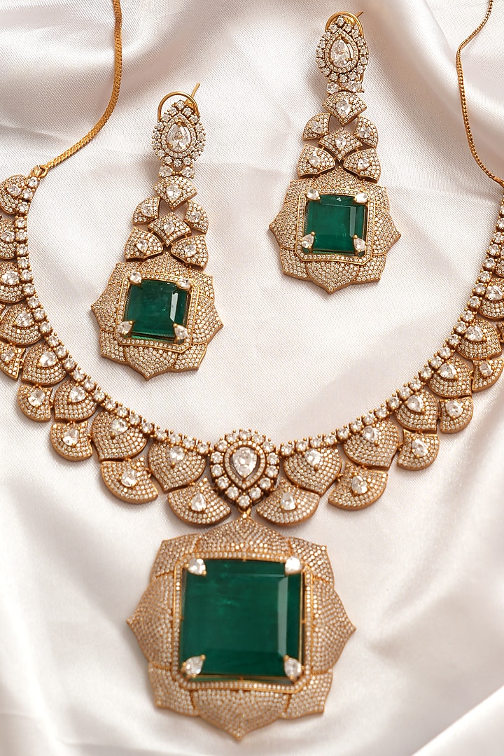Gold Finish Kundan Polki & Green Stone Necklace Set by Beryachi at Pernia's Pop Up Shop