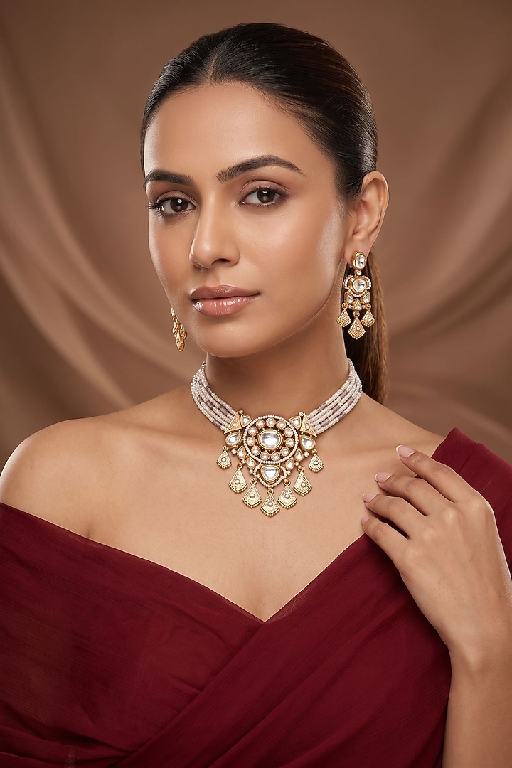 Gold Finish Moissanite Kundan Polki Choker Necklace Set by Beryachi at Pernia's Pop Up Shop