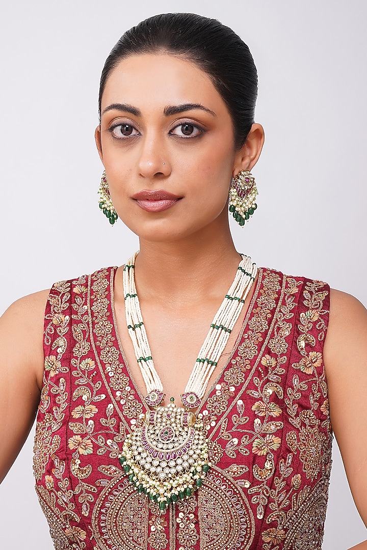 Gold Finish Kundan Polki & Emerald Green Stone Rani-Haar Necklace Set by Beryachi at Pernia's Pop Up Shop