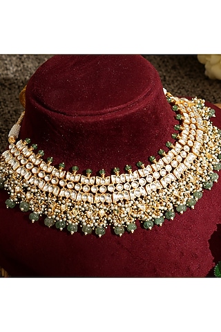 Gold Finish Pacchi Kundan Polki Floral Necklace Set by Beryachi