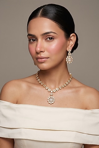 Gold Finish Kundan Polki Pendant Necklace Set by beryachi