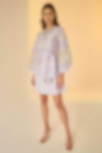 Lilac Chanderi Cotton Silk Shibori Dyed Dress With Belt by BETRUE