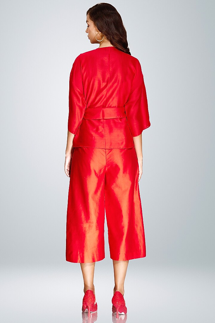 Red Silk Chanderi Embroidered Jacket Set by BETRUE at Pernia's Pop Up Shop