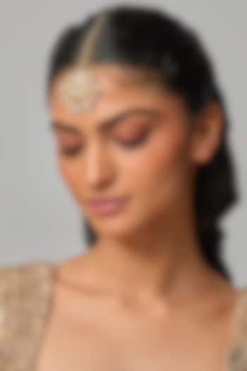 Gold Finish Kundan Polki & Crescent Motif Maangtikka by Belsi'S Jewellery at Pernia's Pop Up Shop