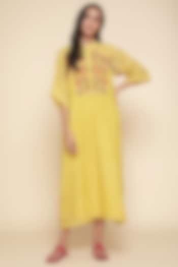 Yellow Embroidered Kurta With Slip by Begum Pret