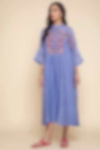 Periwinkle Blue Embroidered Chanderi Kurta With Slip by Begum Pret