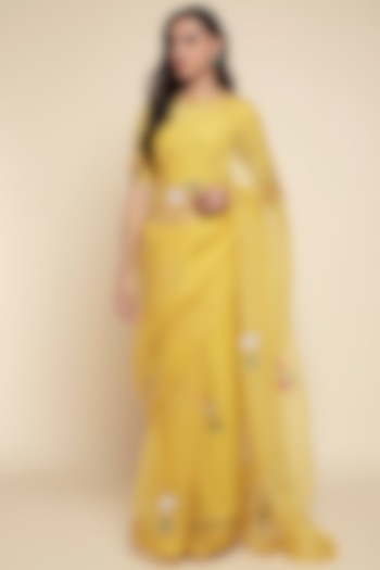 Yellow Embroidered Saree Set by Begum Pret