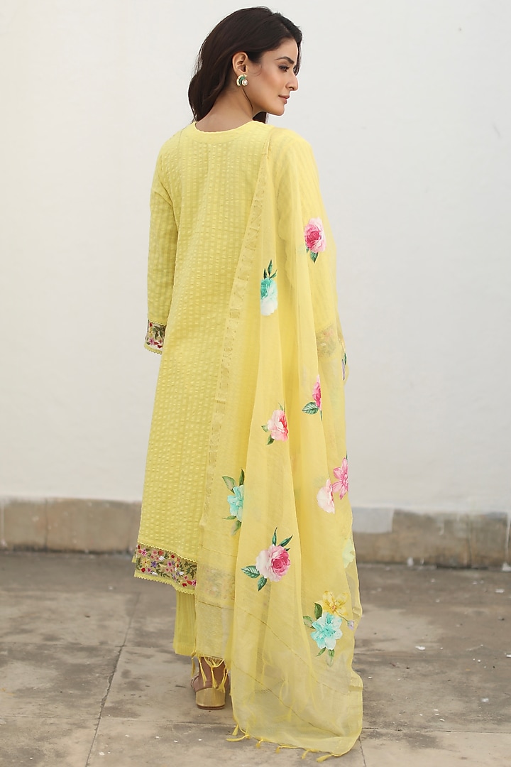 Lemon Seersucker Embroidered A-Line Kurta Set by Begum Pret at Pernia's Pop Up Shop