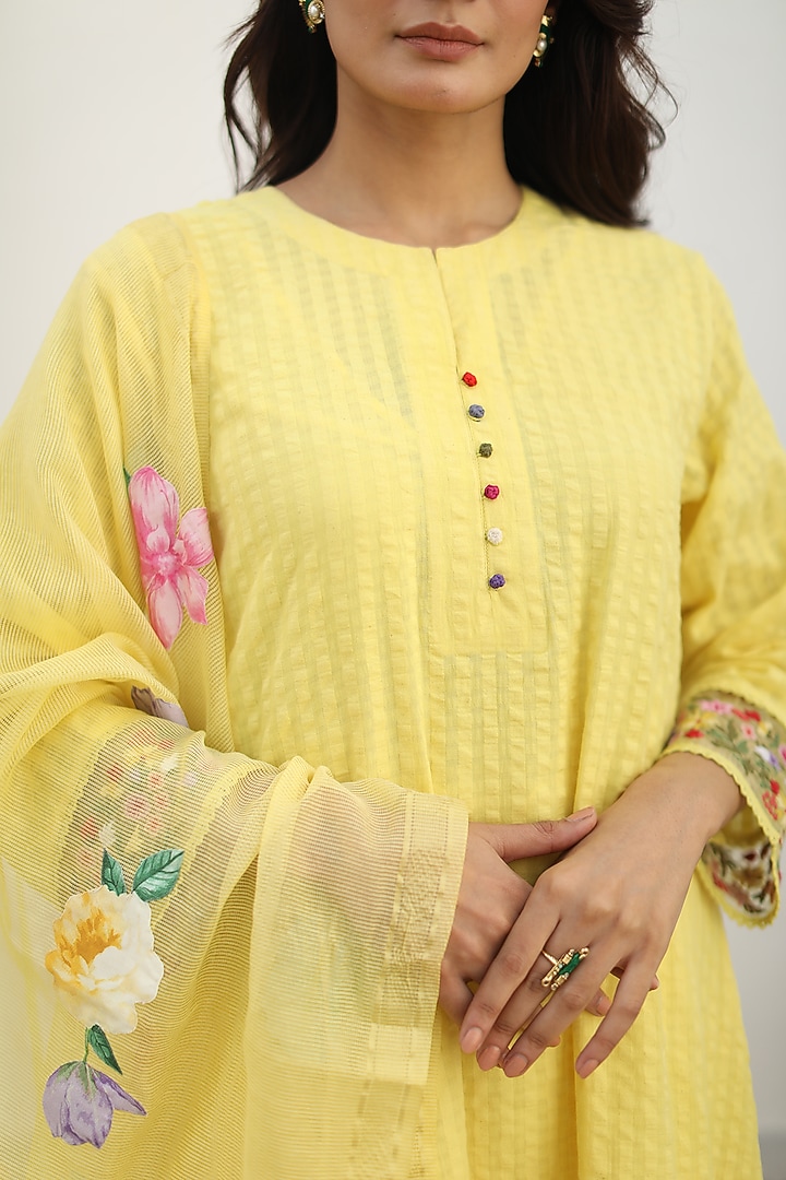 Lemon Seersucker Embroidered A-Line Kurta Set by Begum Pret at Pernia's Pop Up Shop