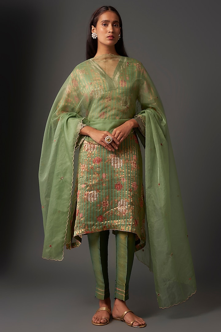 Turquoise Green Silk Tissue Floral Boota Hand Embroidered Kurta Set by Begum Pret at Pernia's Pop Up Shop