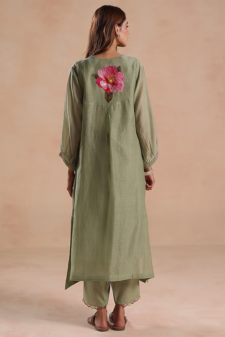 Sage Green Chanderi Silk Embroidered Kurta Set by Begum Pret at Pernia's Pop Up Shop