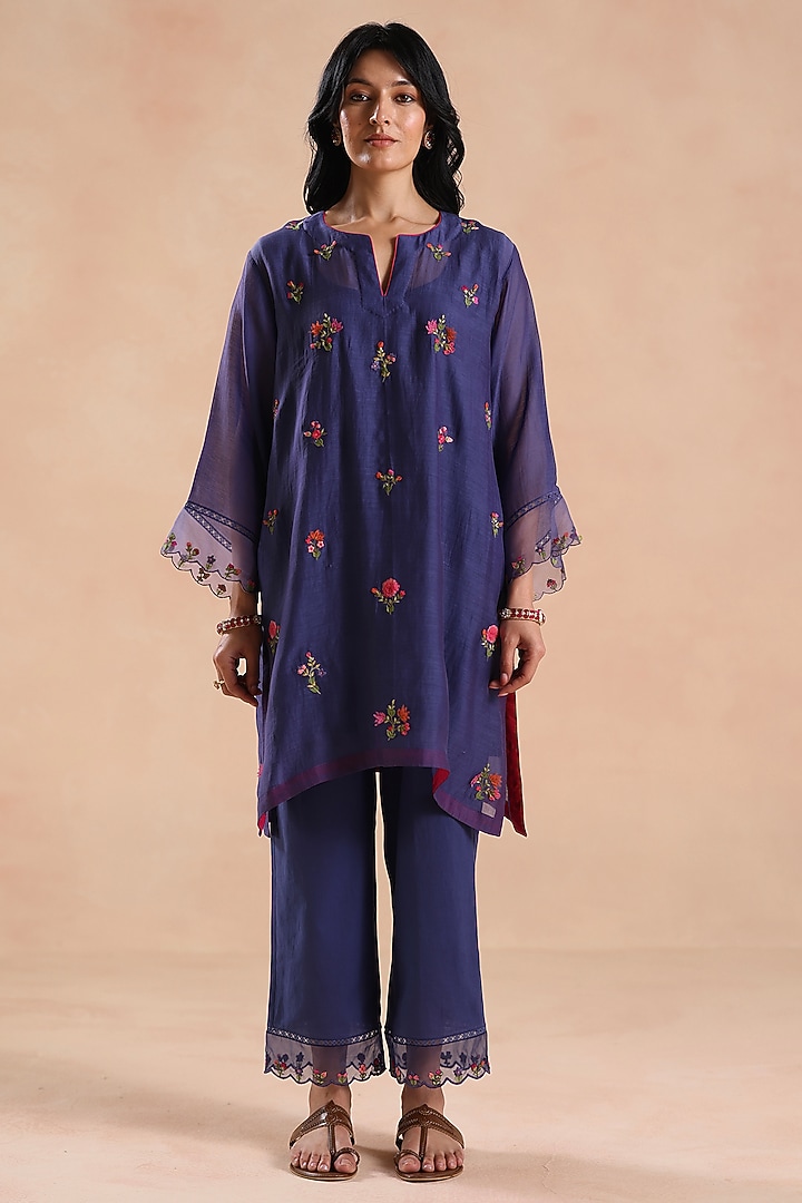Deep Blue Chanderi Silk Floral Embroidered Kurta Set by Begum Pret at Pernia's Pop Up Shop