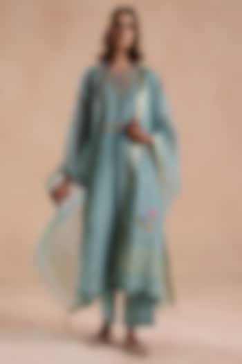 Aqua Blue Chanderi Silk Floral Embroidered Kurta Set by Begum Pret at Pernia's Pop Up Shop