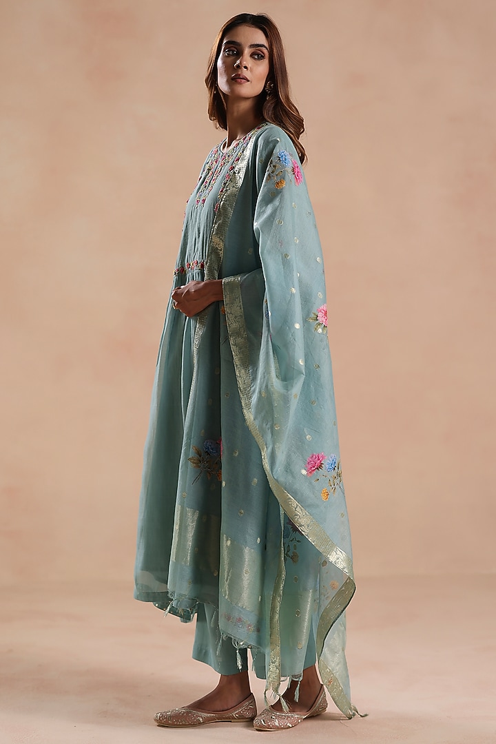Aqua Blue Chanderi Silk Floral Embroidered Kurta Set by Begum Pret at Pernia's Pop Up Shop