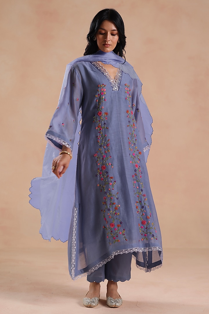 Powder Blue Chanderi Silk Floral Embridered Kurta Set by Begum Pret at Pernia's Pop Up Shop