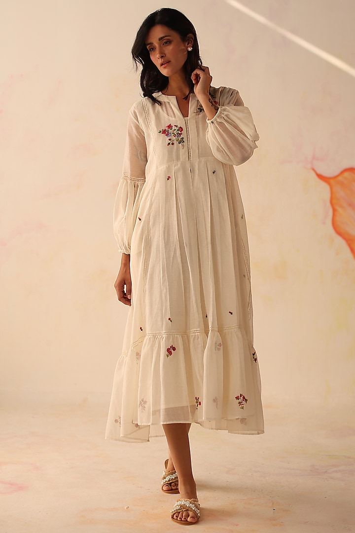 Ivory Chanderi Floral Hand Embroidered A-Line Tiered Dress by Begum Pret at Pernia's Pop Up Shop