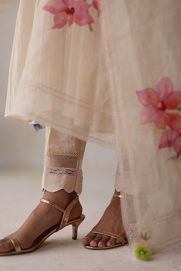 Ivory Silk Chanderi Hand Embroidered A-Line Kurta Set by Begum Pret at Pernia's Pop Up Shop