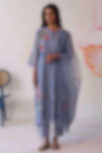 Periwinkle Chanderi Silk Hand Embroidered Asymmetric Kurta Set by Begum Pret at Pernia's Pop Up Shop